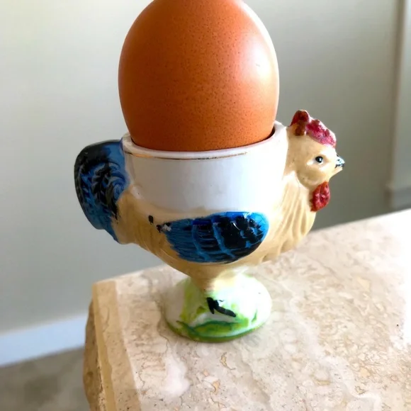 VINTAGE CHICKEN FANNY FARMER EGG CUP - Picture 2 of 8